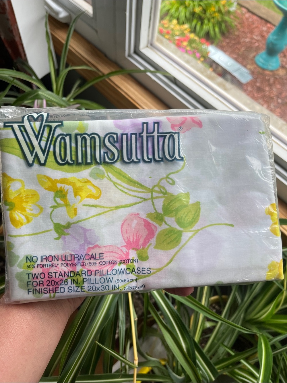 Wamsutta Ultracale Sweet Pea Standard Pillowcases NOS Vtg Floral MCM Bedding